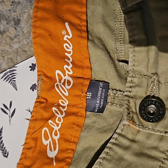 Eddit Bauer mens cargo shorts size 18 - Picture 3 of 3